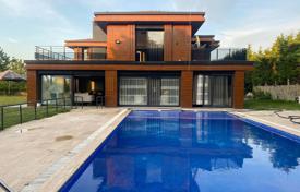 5 dormitorio villa 1950 m² en Büyükçekmece, Turquía. 70 326 000 TRY