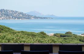 5 dormitorio chalet en Sainte-Maxime, Francia. 1 575 000 €