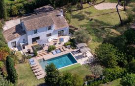 3 dormitorio villa en Mougins, Francia. 1 750 000 €