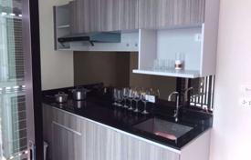 2-dormitorio apartamentos en condominio en Bang Kho Laem, Tailandia. $152 000