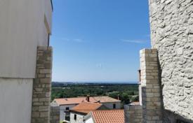 Casa de pueblo – Poreč, Istria County, Croacia. 310 000 €