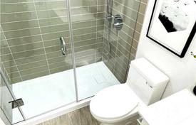 6 dormitorio piso en North York, Canadá. C$770 000