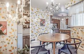 11 dormitorio casa de pueblo en North York, Canadá. C$1 928 000