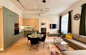5 dormitorio piso 101 m² en District IX (Ferencváros), Hungría. 495 000 €