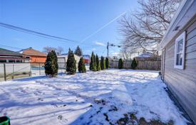 4 dormitorio casa de pueblo en Scarborough, Canadá. C$1 297 000