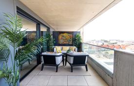 4 dormitorio piso 213 m² en Porto (city), Portugal. 930 000 €