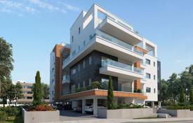 2 dormitorio piso 114 m² en Kato Polemidia, Chipre. 390 000 €