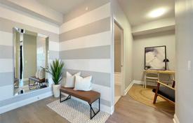 2 dormitorio piso en Etobicoke, Canadá. C$951 000