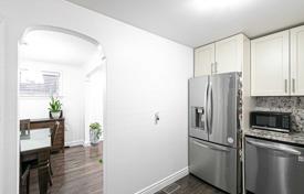 2 dormitorio casa de pueblo en York, Canadá. C$1 365 000