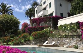 5 dormitorio villa en Rapallo, Italia. Price on request