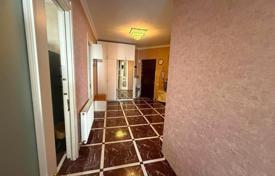 4 dormitorio piso 115 m² en Vake-Saburtalo, Georgia. $200 000