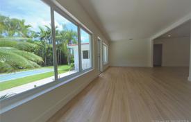 5 dormitorio villa 205 m² en Coral Gables, Estados Unidos. $895 000