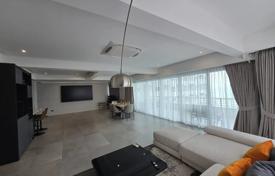 3 dormitorio piso 202 m² en Pattaya, Tailandia. $373 000