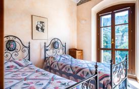 8 dormitorio chalet en Stresa, Italia. 950 000 €