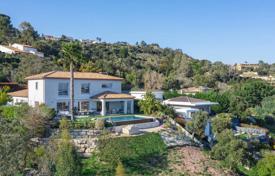 8 dormitorio villa en Les Adrets-de-l'Estérel, Francia. 1 790 000 €