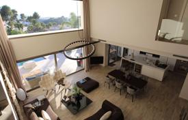 5 dormitorio villa 370 m² en Altea, España. 1 390 000 €