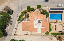 4 dormitorio villa en Frenaros, Chipre. 350 000 €