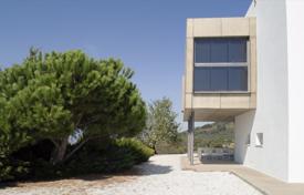 Villa – Ojen, Andalucía, España. 1 250 000 €