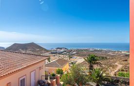 3 dormitorio villa 305 m² en Güímar, España. 998 000 €