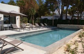 Villa – Santa Eularia des Riu, Ibiza, Islas Baleares,  España. 8 000 €  por semana