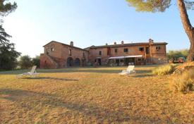 Villa – Siena, Toscana, Italia. 2 600 000 €