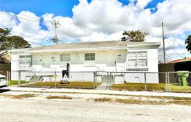 Casa de pueblo 132 m² en Miami, Estados Unidos. $730 000