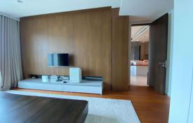2-dormitorio apartamentos en condominio en Pathum Wan, Tailandia. $3 060  por semana