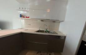 2 dormitorio piso 108 m² en Küçükçekmece, Turquía. $198 000