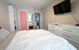 10 dormitorio casa de pueblo en North York, Canadá. C$1 698 000