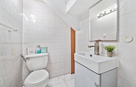 7 dormitorio casa de pueblo 292 m² en Miami, Estados Unidos. $995 000