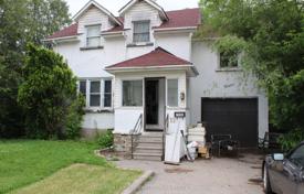 7 dormitorio casa de pueblo en Etobicoke, Canadá. C$2 588 000