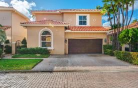Villa – Hollywood, Florida, Estados Unidos. $799 000