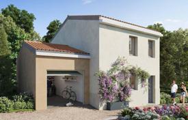 Casa de pueblo – Pertuis, Provenza - Alpes - Costa Azul, Francia. From 355 000 €