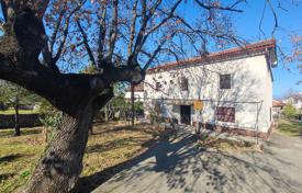 5 dormitorio casa de pueblo 200 m² en Primorje-Gorski Kotar County, Croacia. 485 000 €