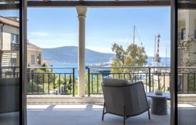 4 dormitorio ático 247 m² en Tivat city, Montenegro. 2 450 000 €