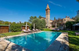 16 dormitorio finca rústica 462 m² en Siena, Italia. 1 380 000 €