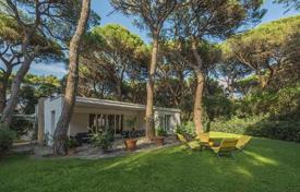 Villa – Roccamare, Toscana, Italia. Price on request