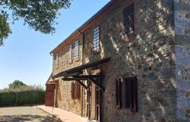 5 dormitorio villa 251 m² en Scansano, Italia. 749 000 €