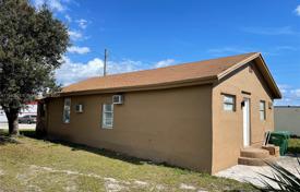 3 dormitorio casa de pueblo 101 m² en Riviera Beach, Estados Unidos. $309 000