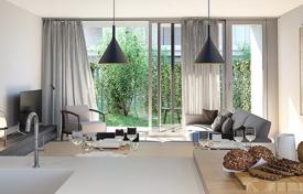 4 dormitorio piso 128 m² en Barcelona, España. 572 000 €