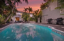 Villa – Miami, Florida, Estados Unidos. 4 000 €  por semana