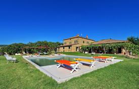 Villa – Pienza, Toscana, Italia. 8 800 €  por semana