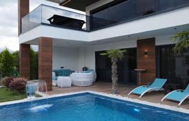 5 dormitorio villa 220 m² en Camyuva, Turquía. $8 800  por semana
