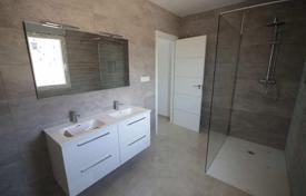 4 dormitorio villa 220 m² en Pinoso, España. 491 000 €
