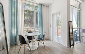 5 dormitorio piso en Etobicoke, Canadá. C$1 126 000