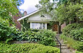 Casa de pueblo – Old Toronto, Toronto, Ontario,  Canadá. C$1 392 000