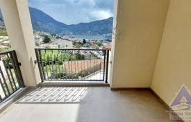 2-dormitorio apartamentos en edificio nuevo 72 m² en Dobrota, Montenegro. 245 000 €