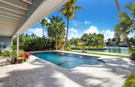 Villa – Key Biscayne, Florida, Estados Unidos. $4 950 000