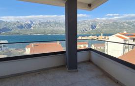 4 dormitorio piso 120 m² en Posedarje, Croacia. 399 000 €