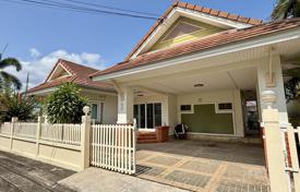 3 dormitorio villa 200 m² en Pattaya, Tailandia. $194 000